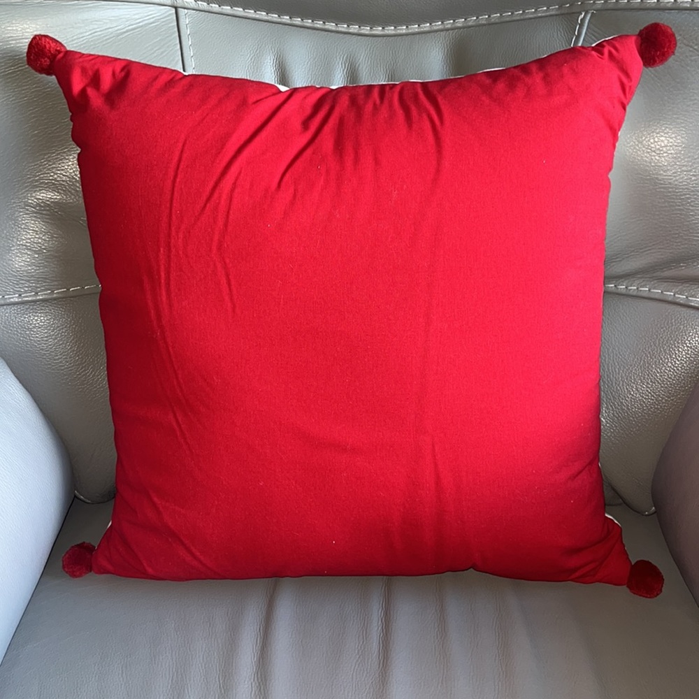 Threshold Christmas Mr & Mrs Clause Kissing Pillow - Picture 2 of 3
